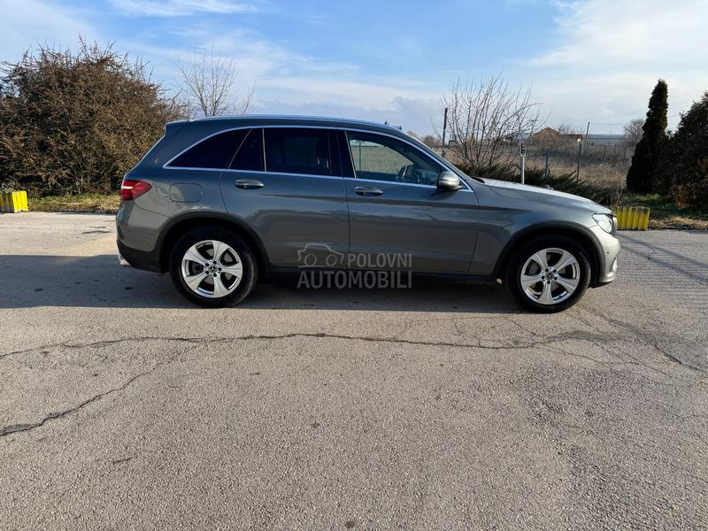 Mercedes Benz GLC 220 D 4MATIC
