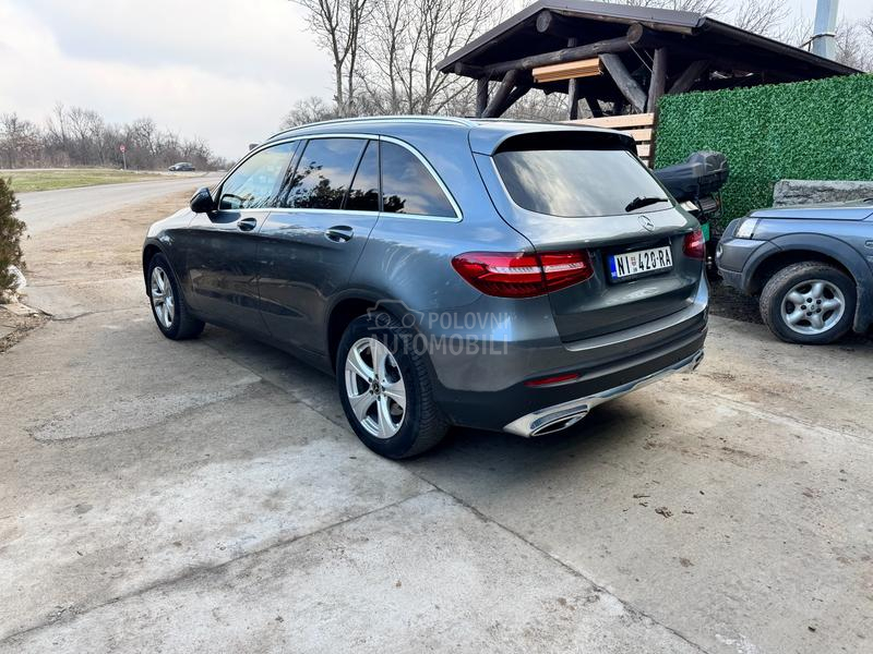 Mercedes Benz GLC 220 D 4MATIC