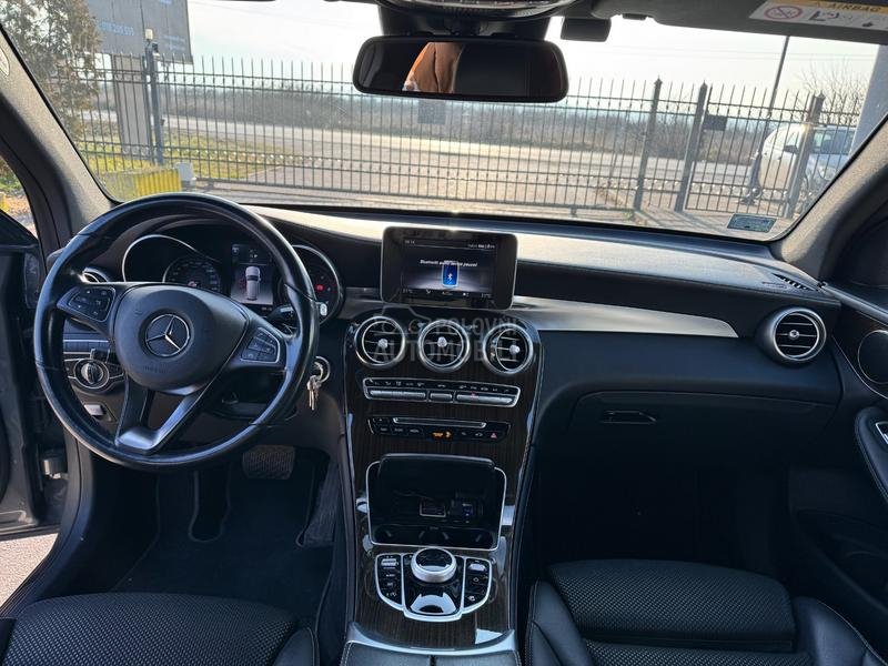 Mercedes Benz GLC 220 D 4MATIC