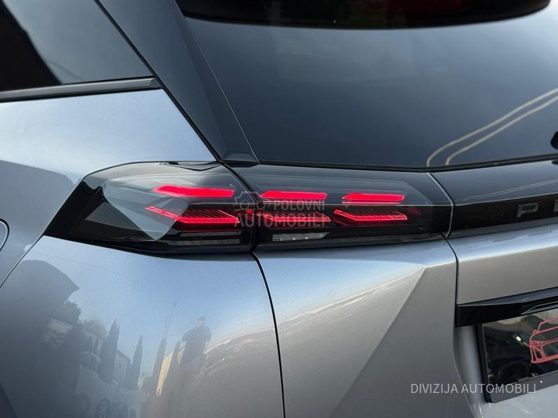 Peugeot 2008 Allure/Kamera/MT6