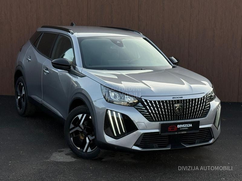 Peugeot 2008 Allure/Kamera/MT6