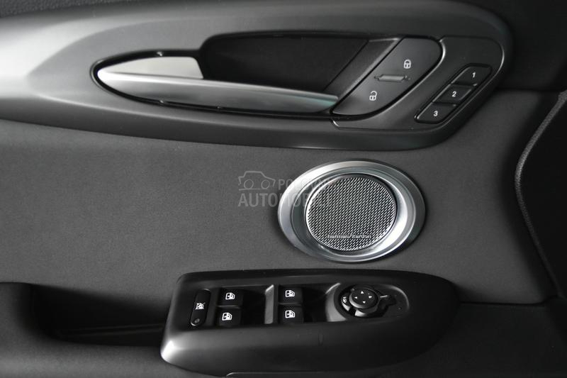 Alfa Romeo Tonale Hybrid Q4 AT