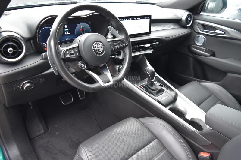 Alfa Romeo Tonale Hybrid Q4 AT