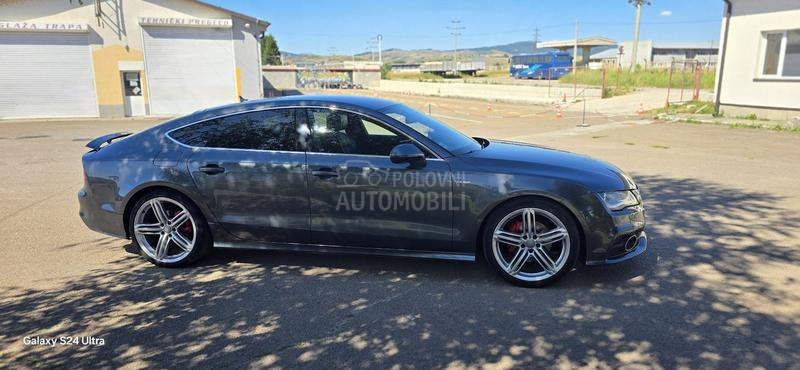 Audi A7 