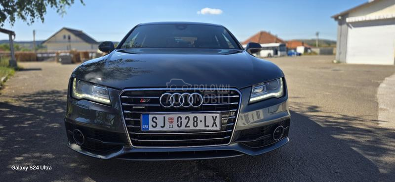 Audi A7 
