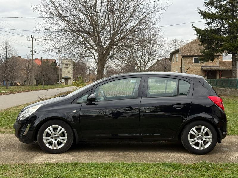 Opel Corsa D 1.3 CDTI COSMO