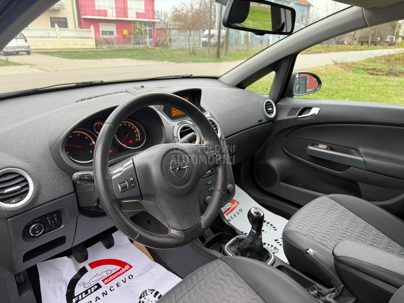 Opel Corsa D 1.3 CDTI COSMO