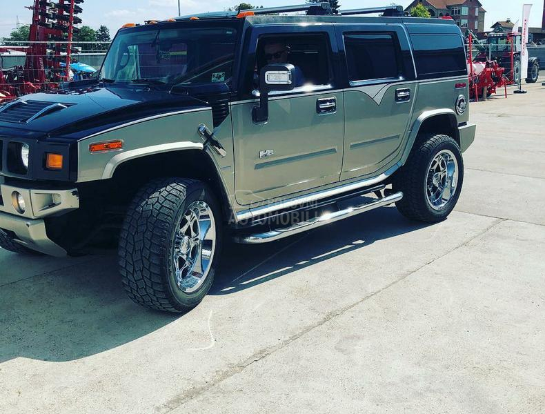 Hummer H2 