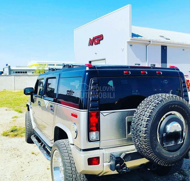 Hummer H2 
