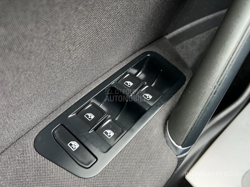 Volkswagen Golf 7 1.6TDI/LED/COMFORT