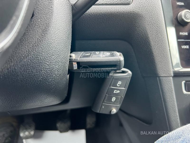 Volkswagen Golf 7 1.6TDI/LED/COMFORT