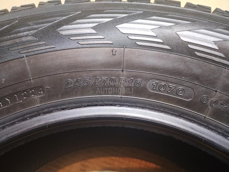 Yokohama 245/70 R16 Zimska