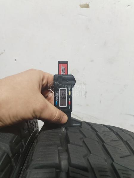 Yokohama 245/70 R16 Zimska