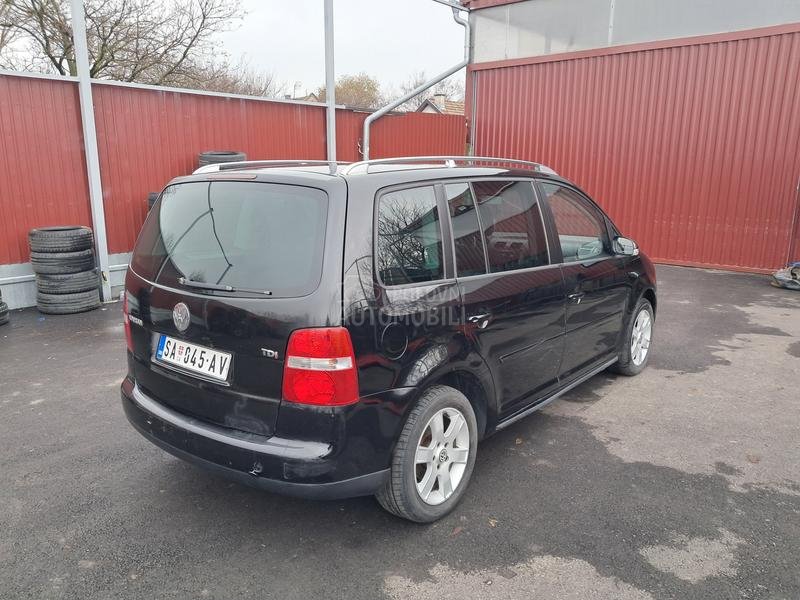 Volkswagen Touran 1.9tdi Dsg