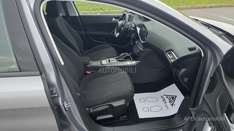 Peugeot 308 1.5Hdi EAT8 Active