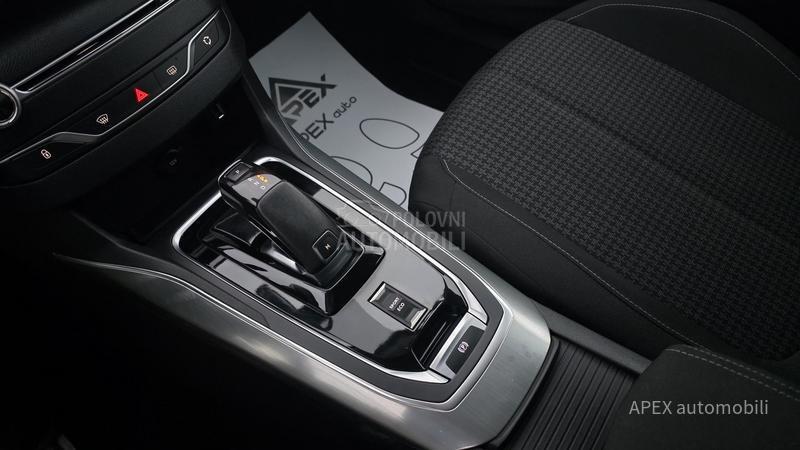 Peugeot 308 1.5Hdi EAT8 Active