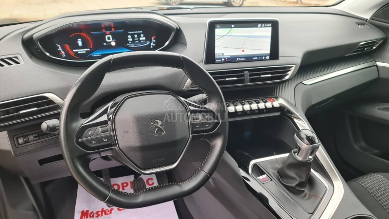 Peugeot 3008 1.5hdi VIRTU/LEDNAV