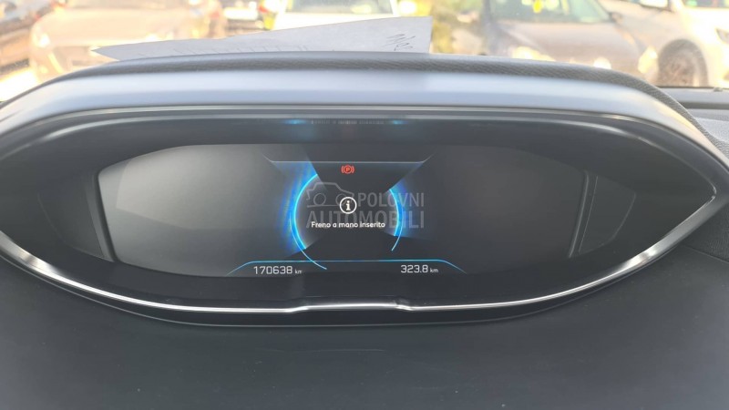 Peugeot 3008 1.5hdi VIRTU/LEDNAV