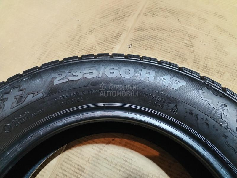 Continental 235/60 R17 Zimska