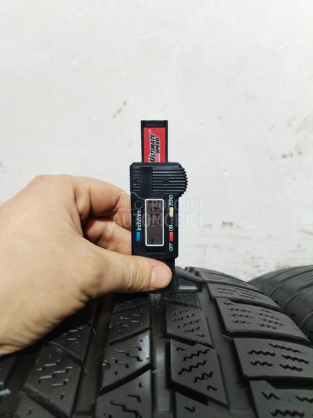 Continental 235/60 R17 Zimska