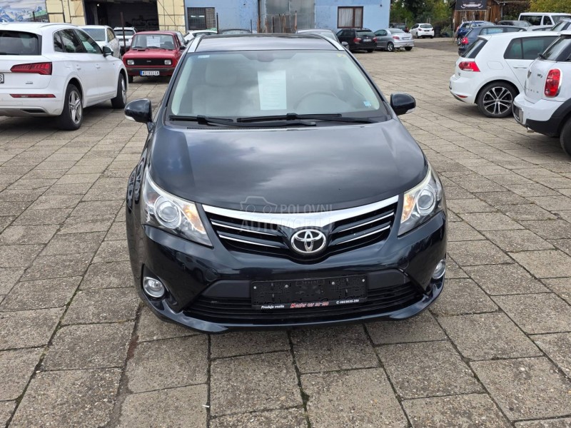 Toyota Avensis 2.0 d4d F U L/SERVI
