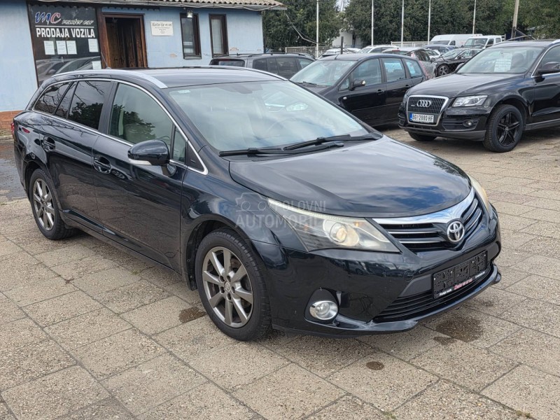 Toyota Avensis 2.0 d4d F U L/SERVI