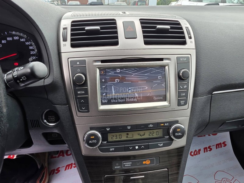 Toyota Avensis 2.0 d4d F U L/SERVI