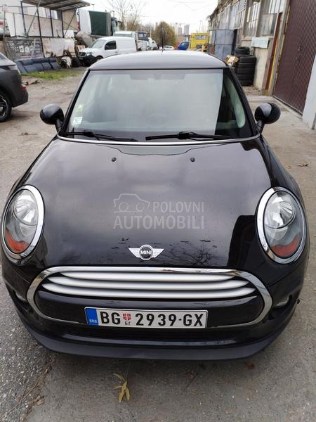 MINI Cooper 