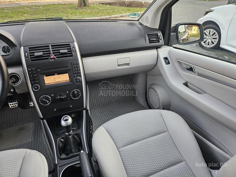 Mercedes Benz A 180 cdi AVANTGARD