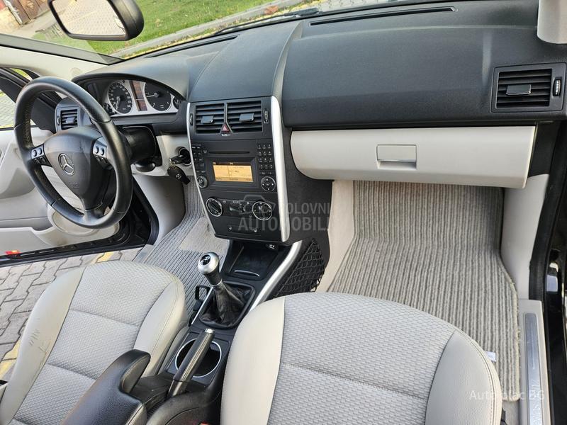 Mercedes Benz A 180 cdi AVANTGARD
