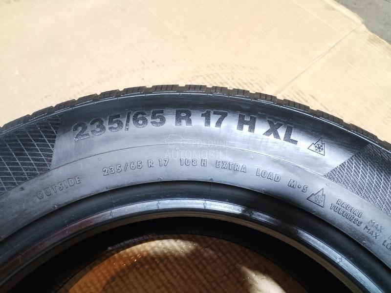 Continental 235/65 R17 Zimska