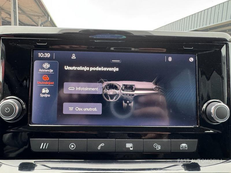 Seat Arona kupljen nov