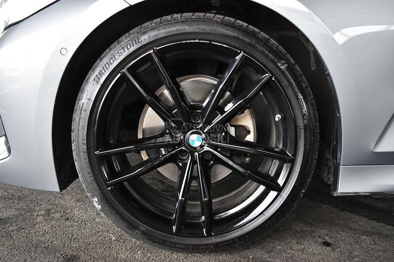 BMW 320d xDrive M paket