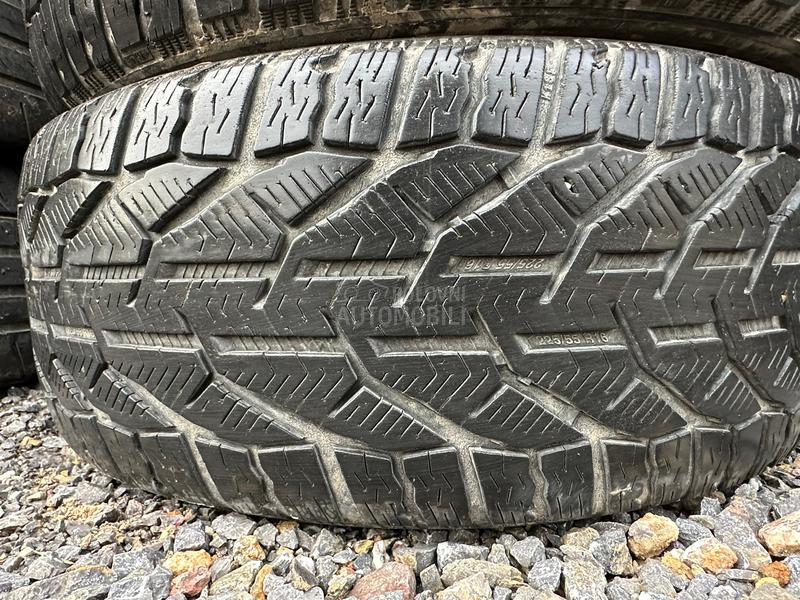 Riken 225/55 R16 Zimska