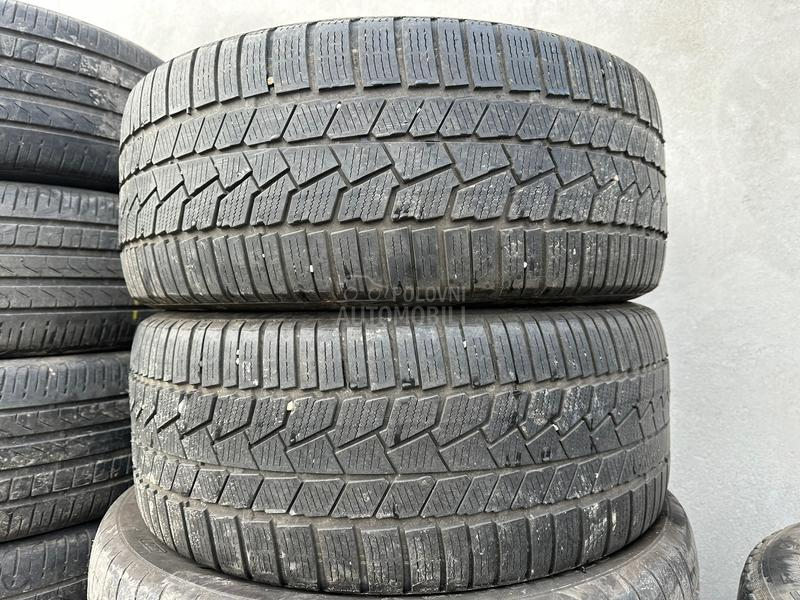 Continental 235/45 R18 Zimska