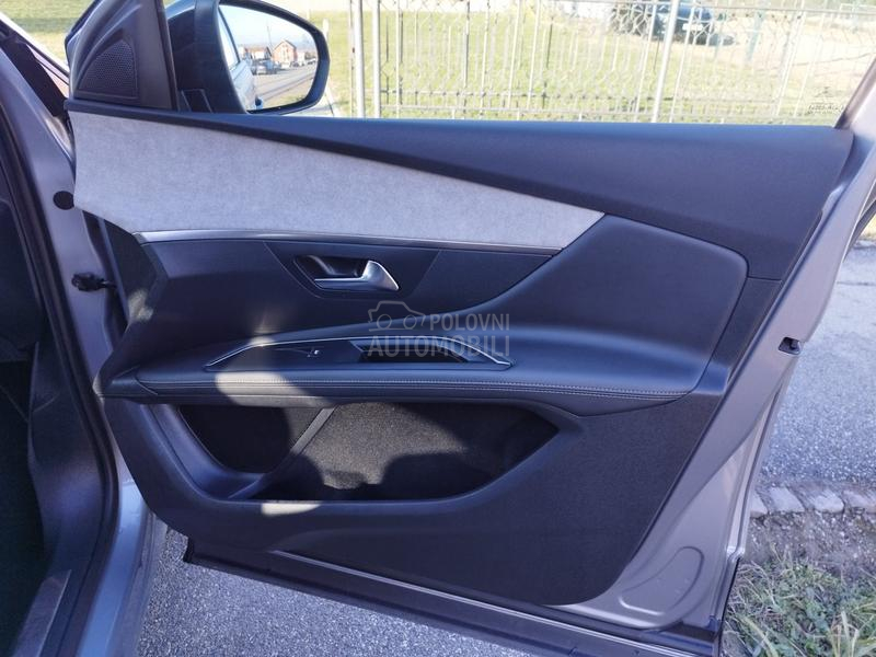 Peugeot 3008 1.5BLUEHDI GT 8mm