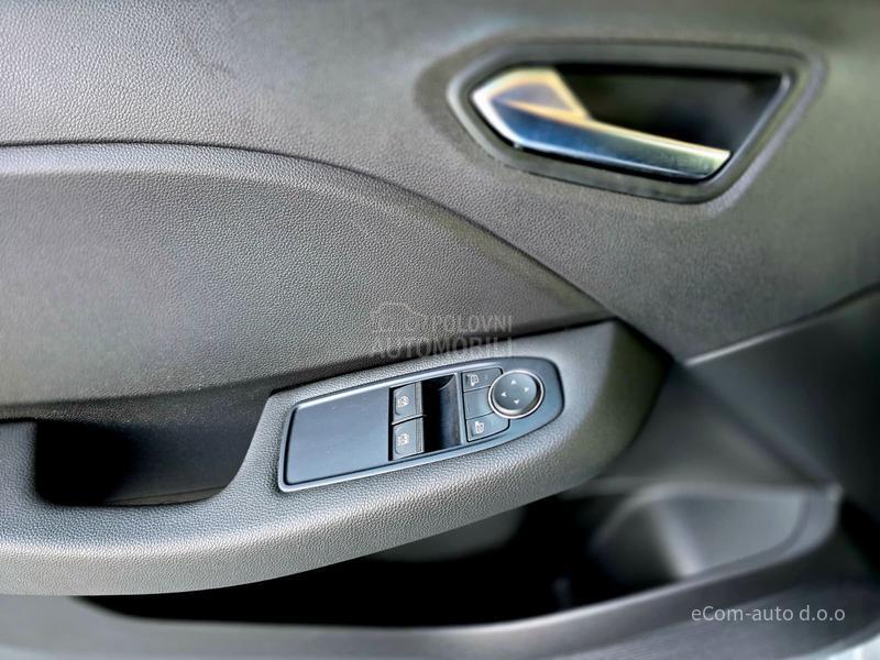 Renault Clio 1.0 SCE LIMITED