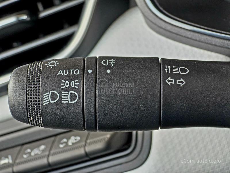 Renault Clio 1.0 SCE LIMITED