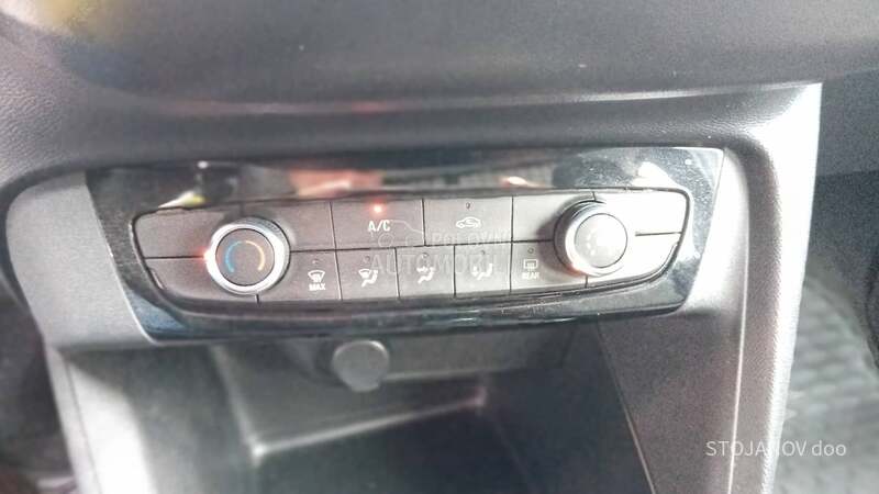 Opel Corsa F 1.2 EDITION