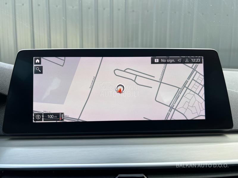 BMW 520 D/LED/AUT/HEAD-UP