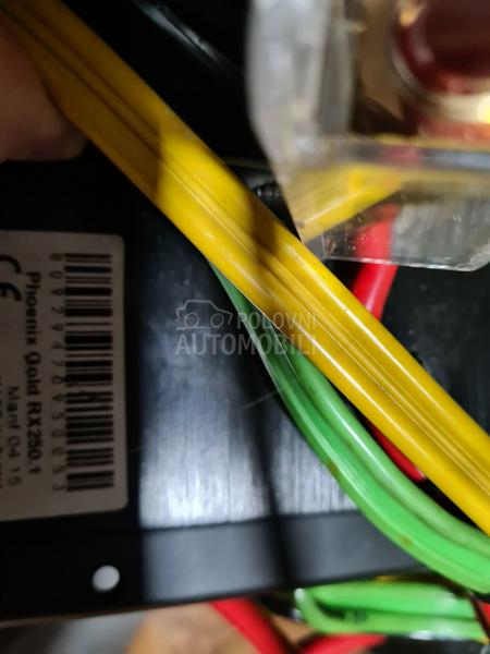 Bass Case 8 sa pojacivacem