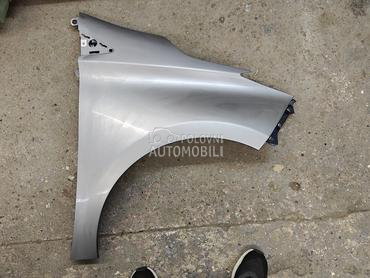 Desno krilo reno zoe za Renault Zoe od 2012. do 2019. god.