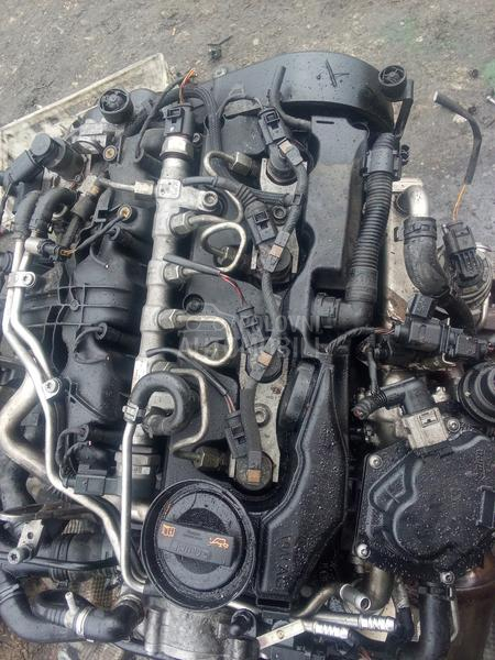 Audi A5 2011. god. -  kompletan auto u delovima