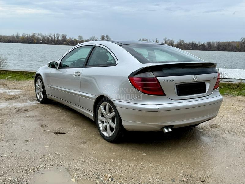 Mercedes Benz C 220 