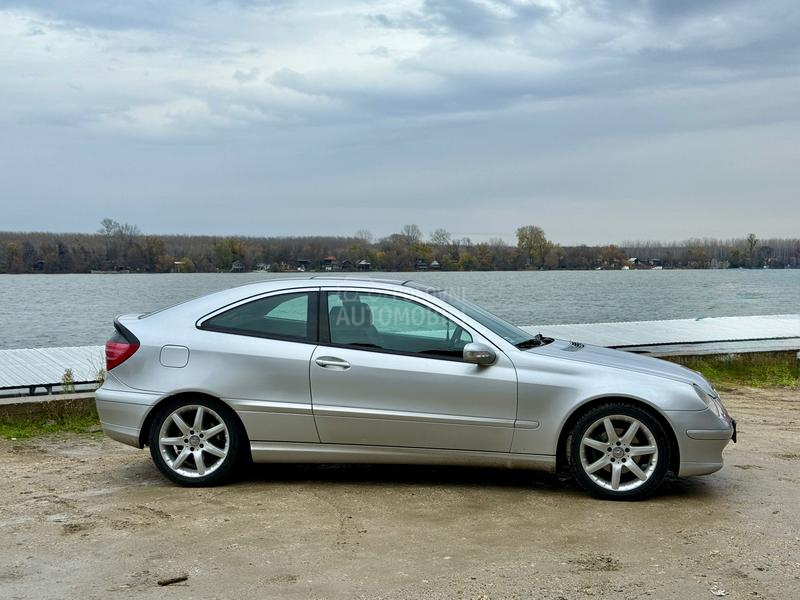 Mercedes Benz C 220 