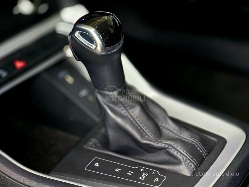 Audi Q3 35 TFSI MHEV STRONIC