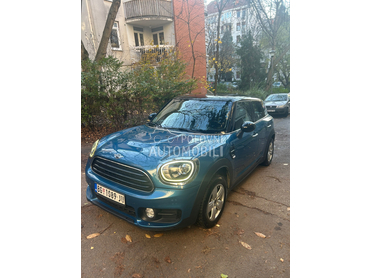 MINI Countryman COOPER D COUNTRYMAN