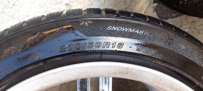 Goodride 215/50 R18 Zimska