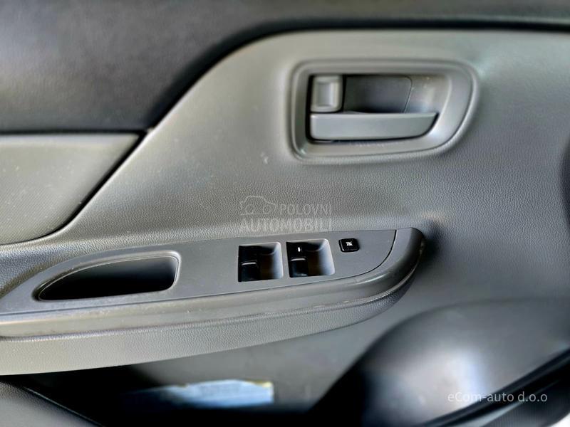Mitsubishi L200 2.4 DC INVITE N1
