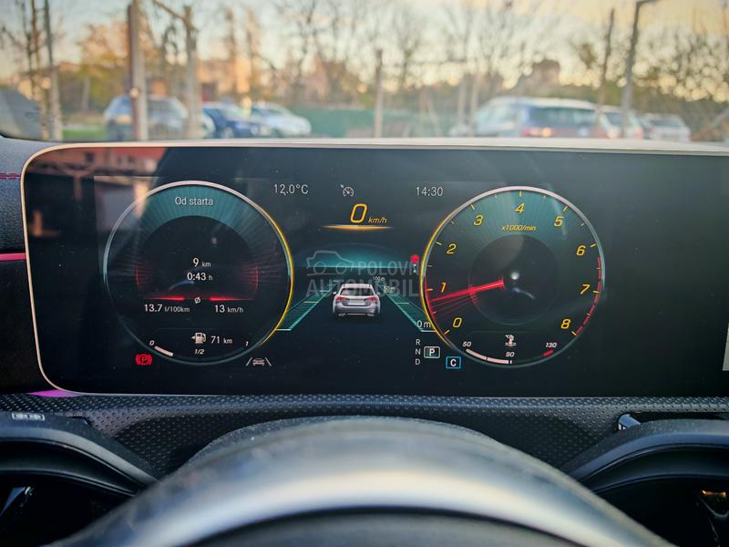 Mercedes Benz CLA 180 AMG